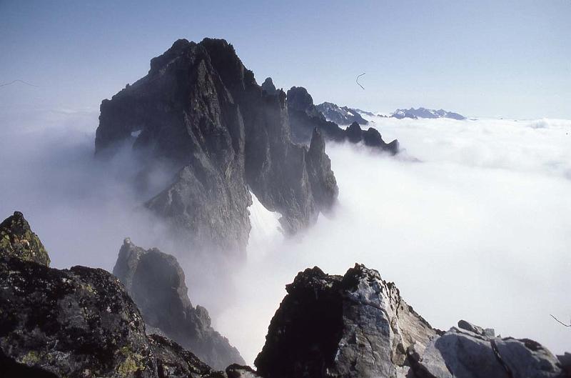 1986-059 Lemah 1 Peak Aug-1986 04.jpg